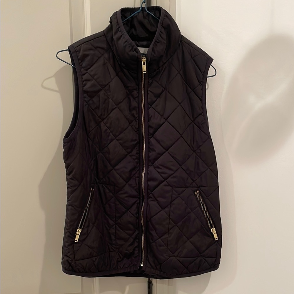 Old Navy Black Quilted Vest with High Collar